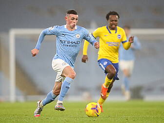 Foden sparkles as City close i...